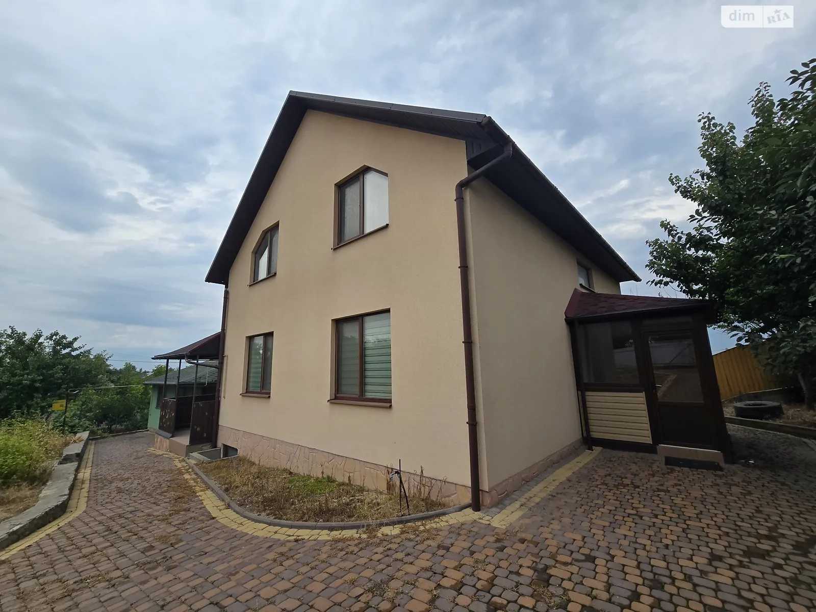 Продается дом на 2 этажа 182.2 кв. м с бассейном, цена: 169999 $ - фото 1