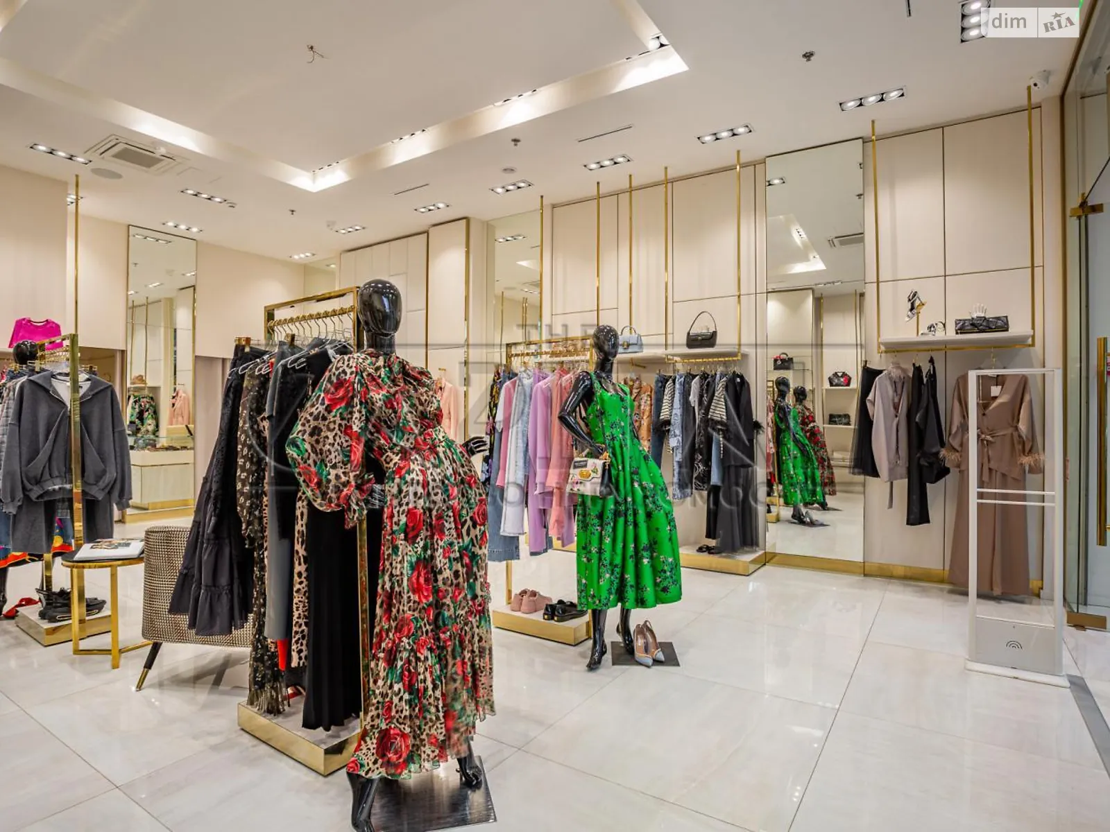 Здається в оренду приміщення вільного призначення 105.2 кв. м в 8-поверховій будівлі, цена: 4208 € - фото 1