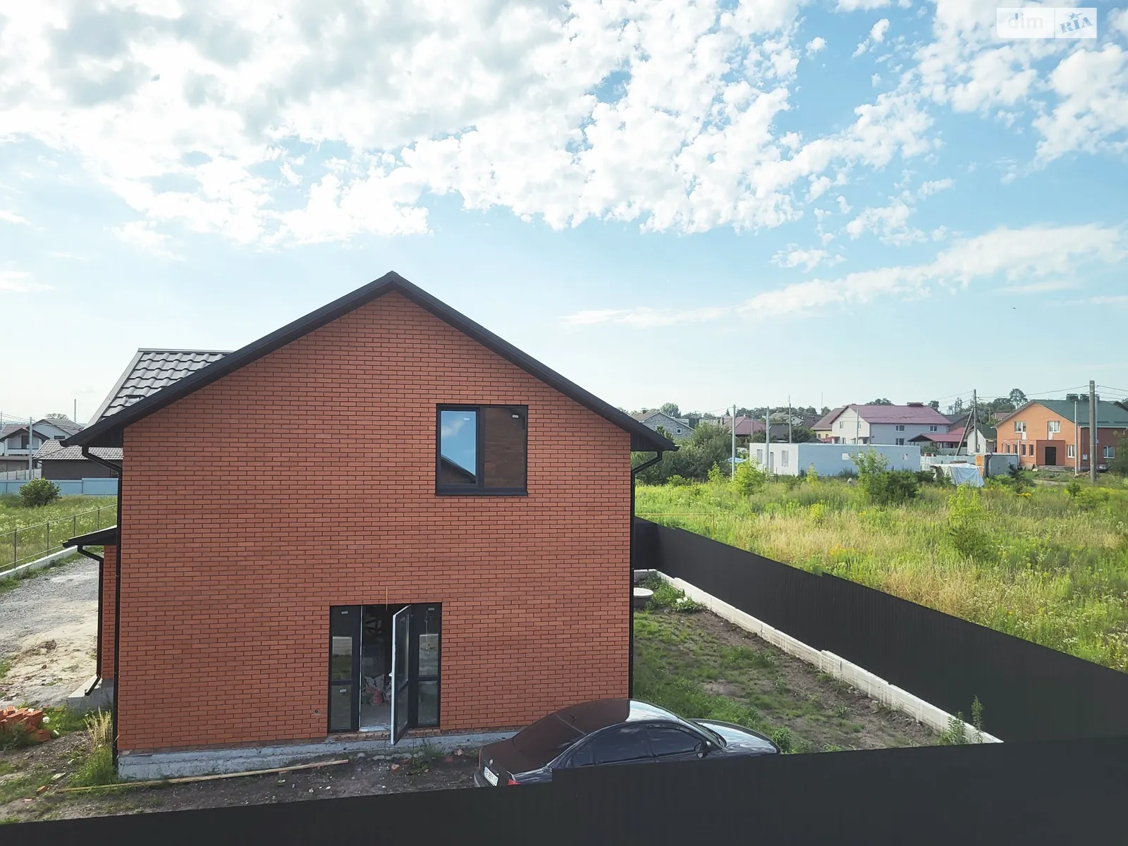 Продается дом на 2 этажа 120 кв. м с террасой, цена: 92000 $ - фото 1