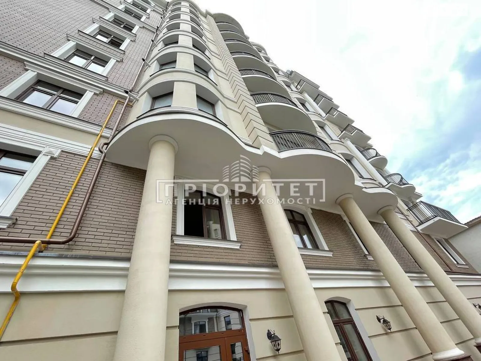 Продается 3-комнатная квартира 107.77 кв. м в Одессе, ул. Бориса Литвака - фото 1