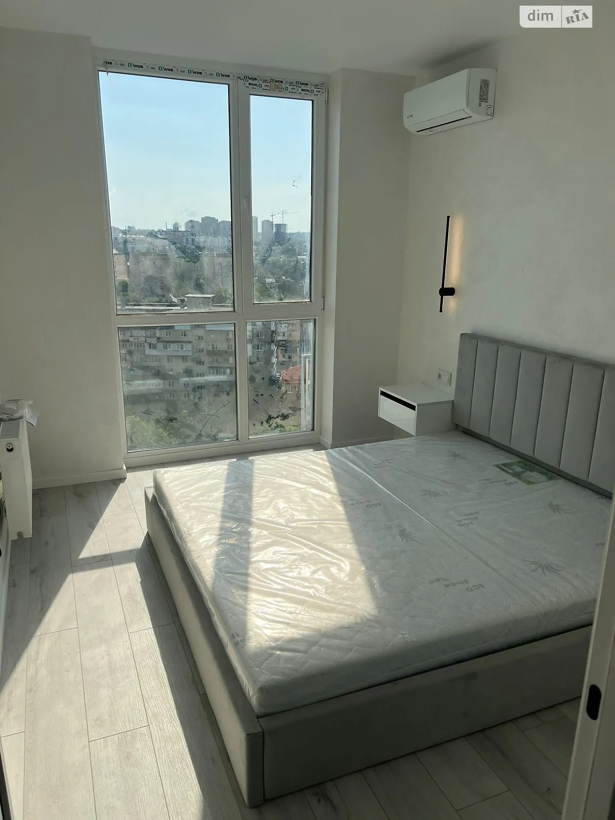 Сдается в аренду 1-комнатная квартира 37 кв. м в Виннице, ул. Академика Янгеля, 54 - фото 1