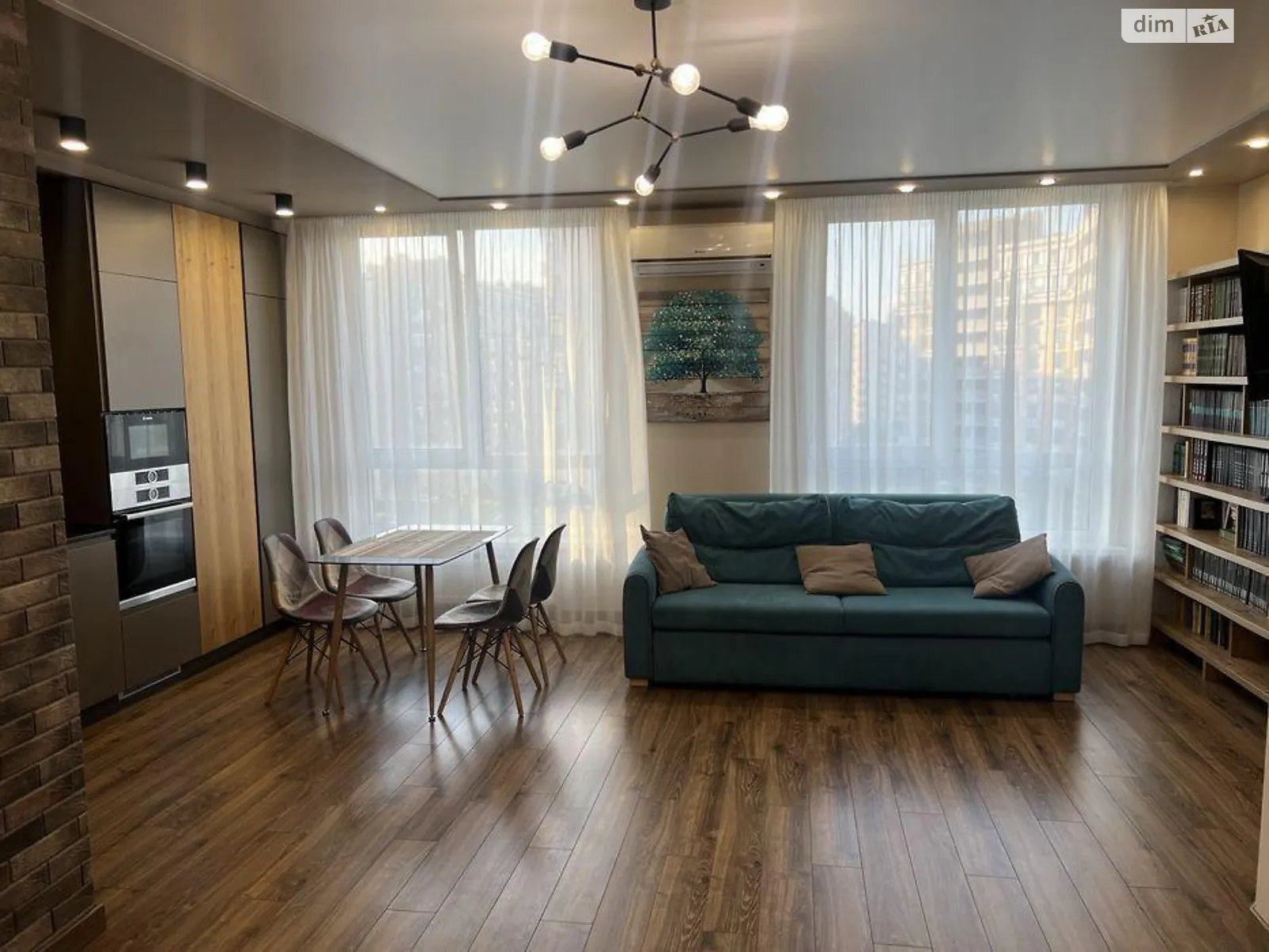 Продается 3-комнатная квартира 82 кв. м в Киеве, ул. Журавлиная, 2 - фото 1