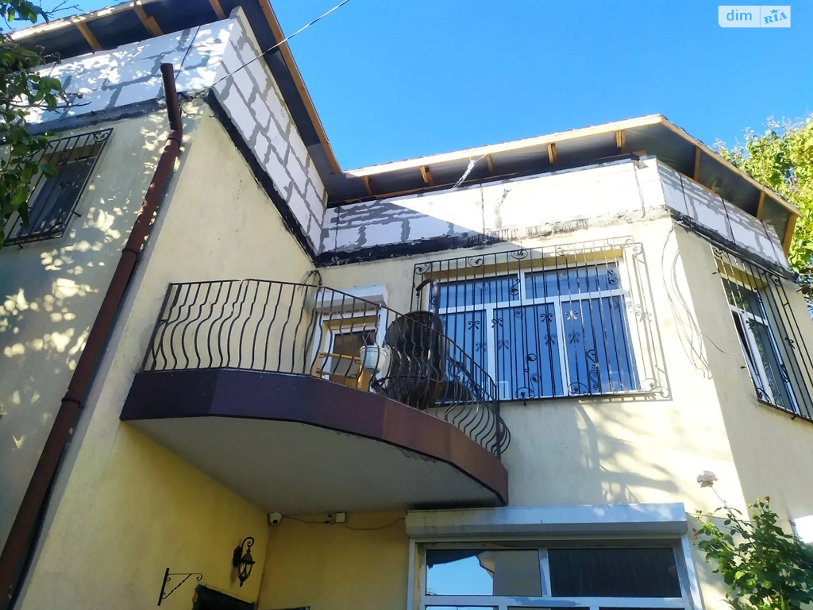 Продается дом на 2 этажа 194.6 кв. м с баней/сауной, цена: 130000 $ - фото 1