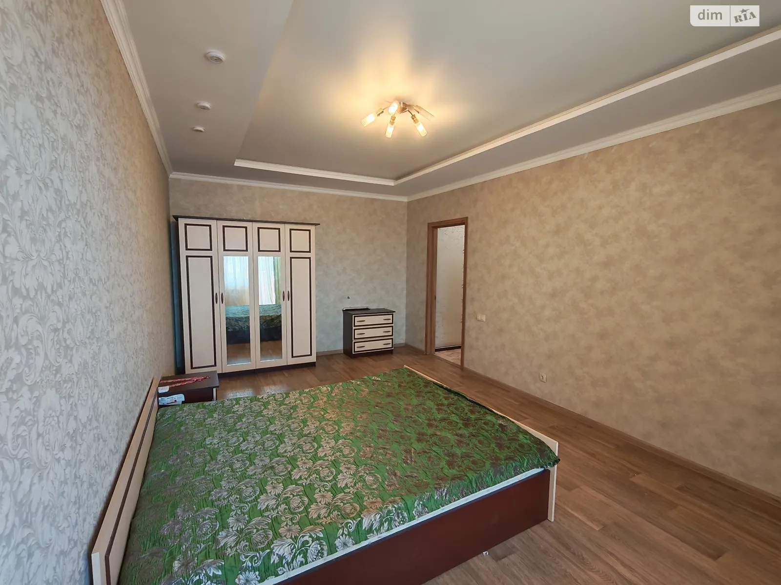 Сдается в аренду 2-комнатная квартира 75 кв. м в Одессе, ул. Академика Сахарова, 24 - фото 1