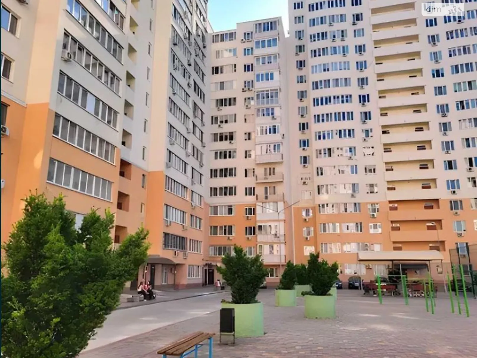 Продается 2-комнатная квартира 101.4 кв. м в Одессе, ул. Костанди, 203/5 - фото 1