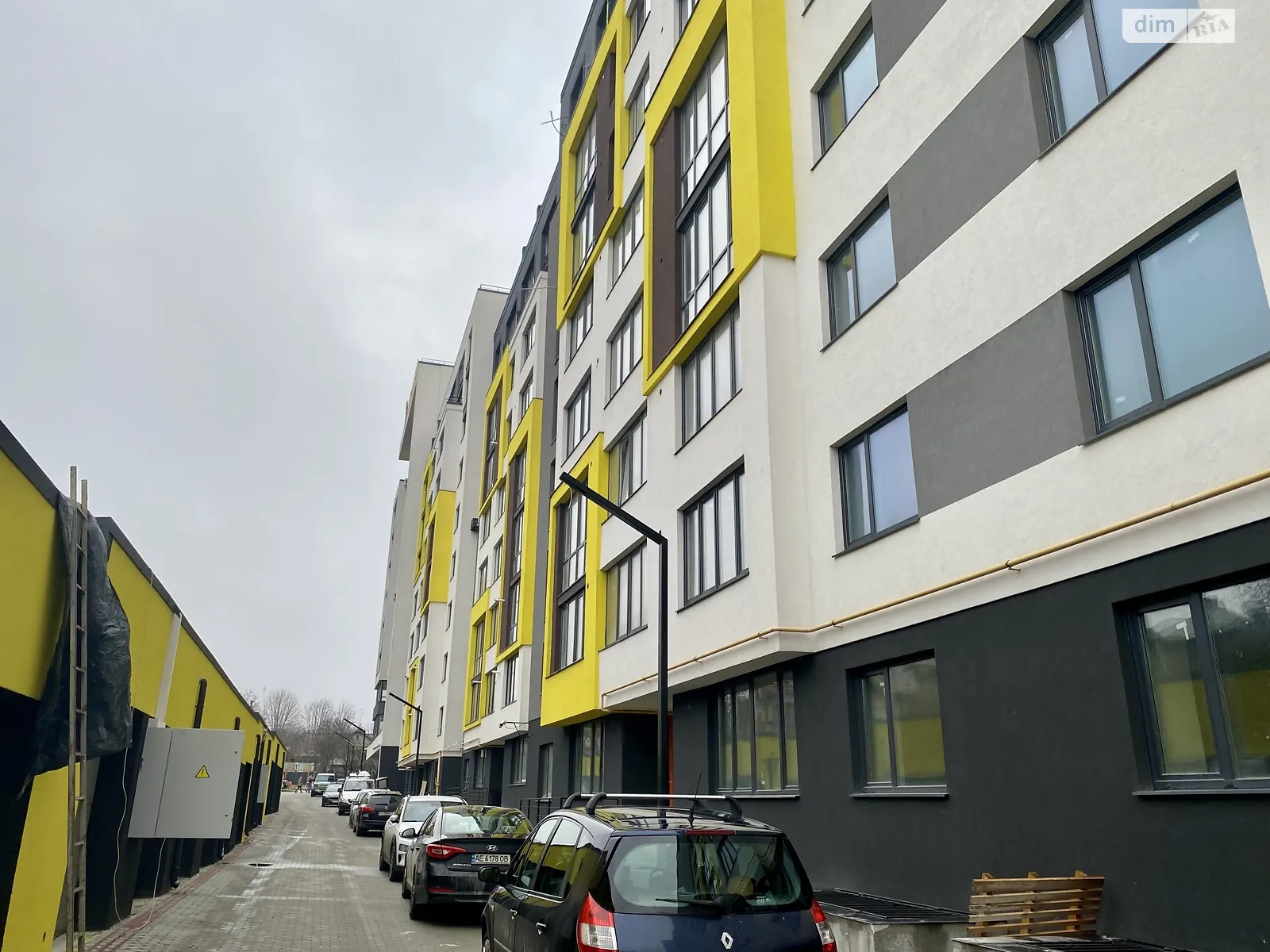 3-кімнатна квартира 101 кв. м у Тернополі, вул. Енергетична, 5А - фото 1