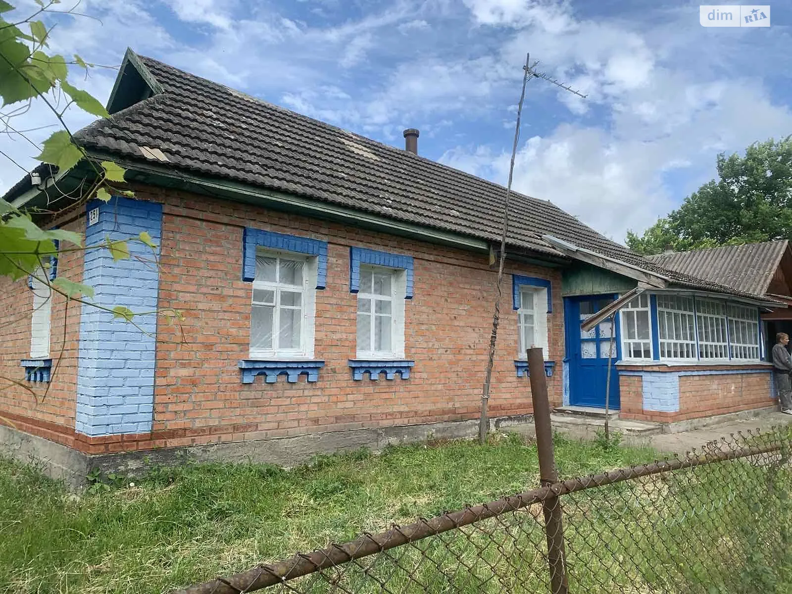 Продается одноэтажный дом 58 кв. м с камином, цена: 28000 $ - фото 1