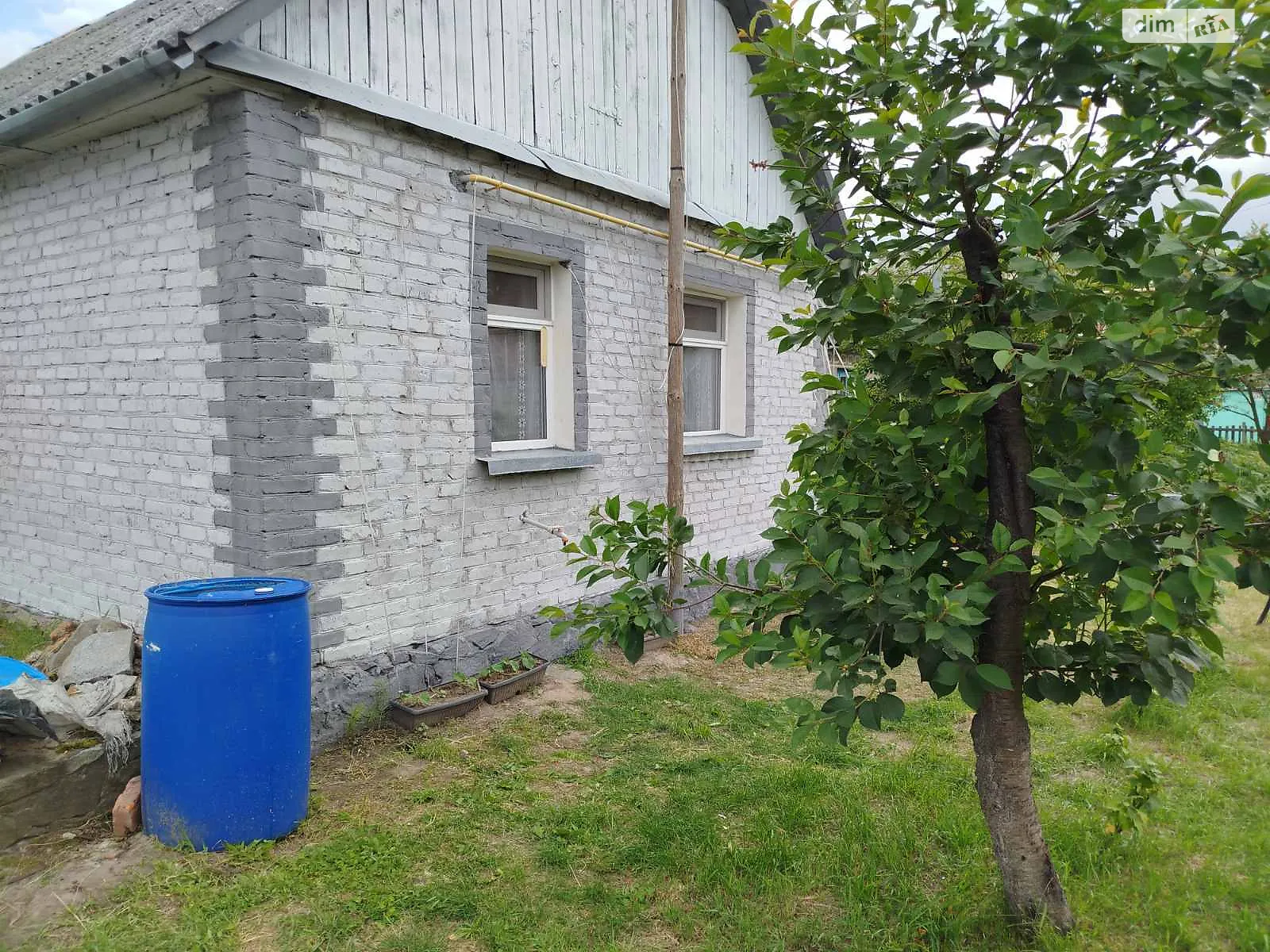 Продается одноэтажный дом 57 кв. м с камином, цена: 61950 $ - фото 1