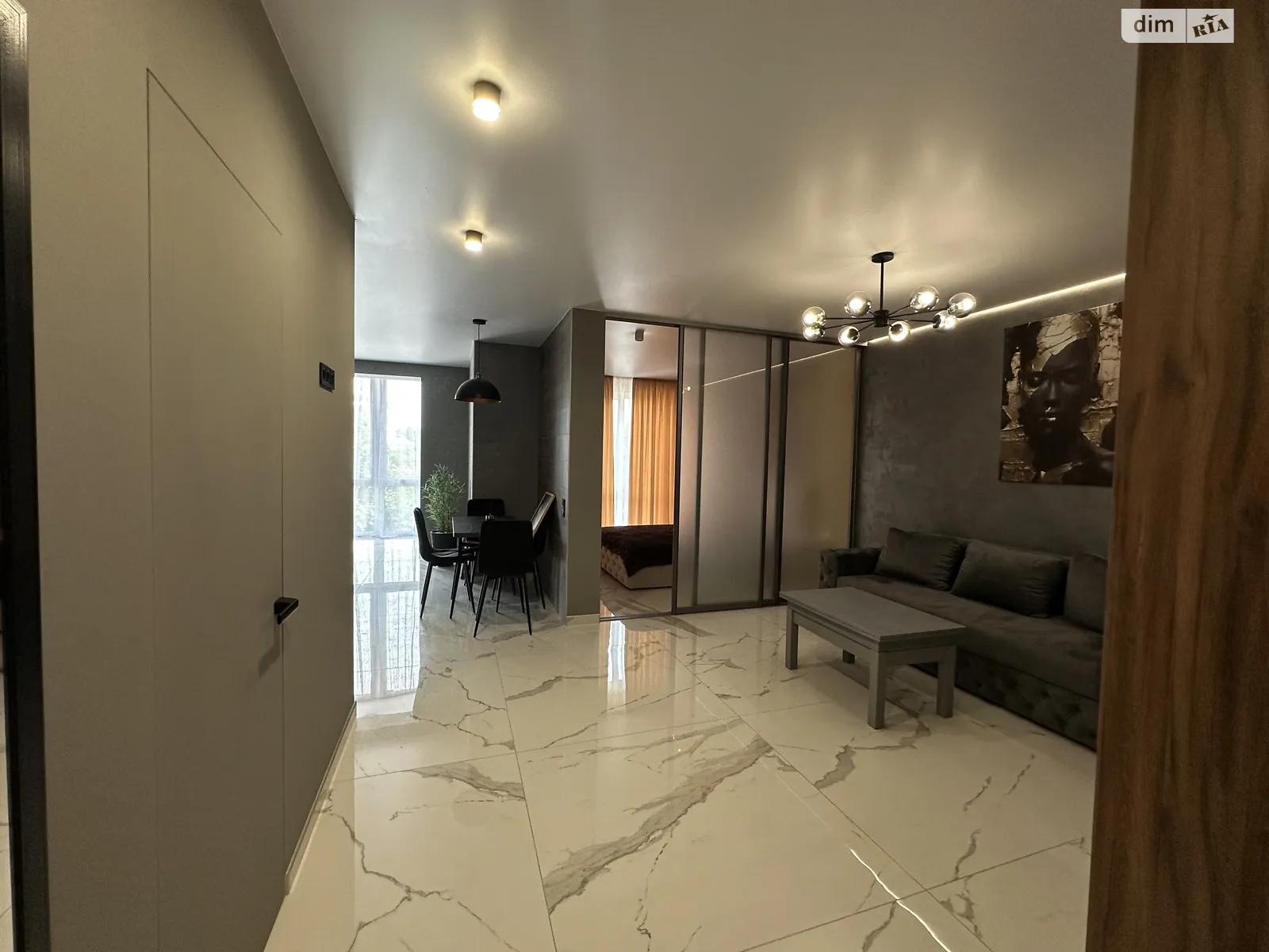 2-комнатная квартира 55 кв. м в Тернополе, ул. За Рудкой, 18 - фото 1