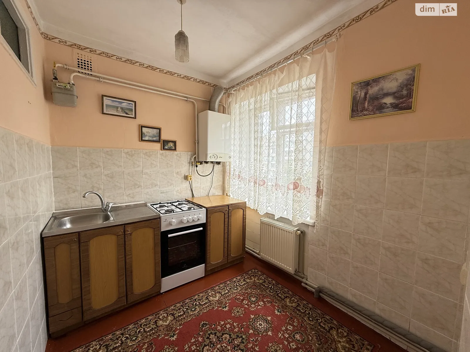 Продается 4-комнатная квартира 60.6 кв. м в Ровно, ул. Крушельницкой Соломии, 52А - фото 1