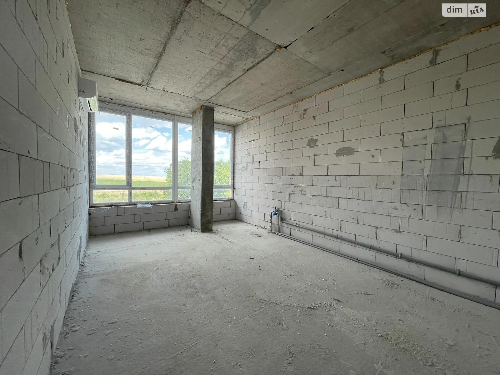 Продается 1-комнатная квартира 30.5 кв. м в Байковцах, ул. Смиковецкая, 56 - фото 1