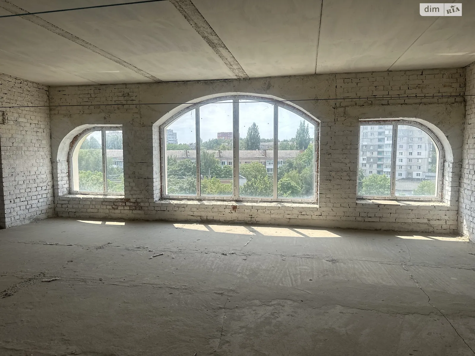 Продается помещения свободного назначения 115 кв. м в 11-этажном здании, цена: 460000 грн - фото 1