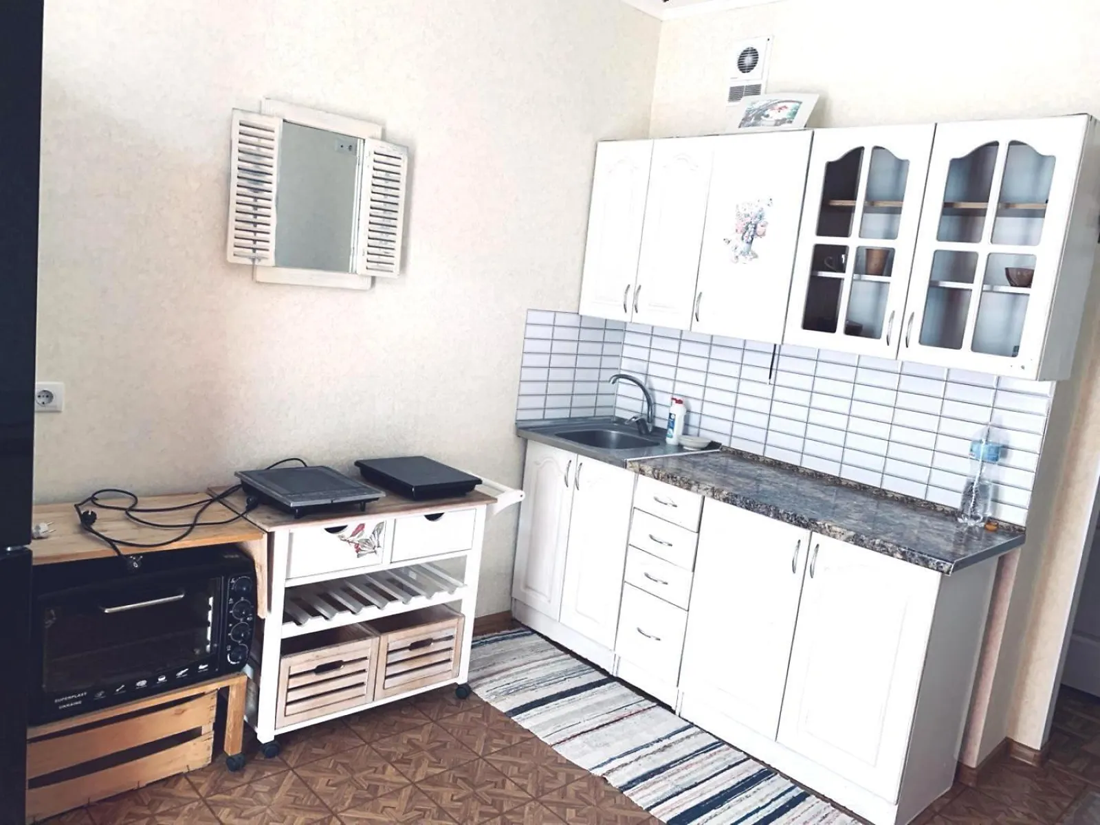 Продается 1-комнатная квартира 43.7 кв. м в Лиманке, мас. Радужный, 6 - фото 1
