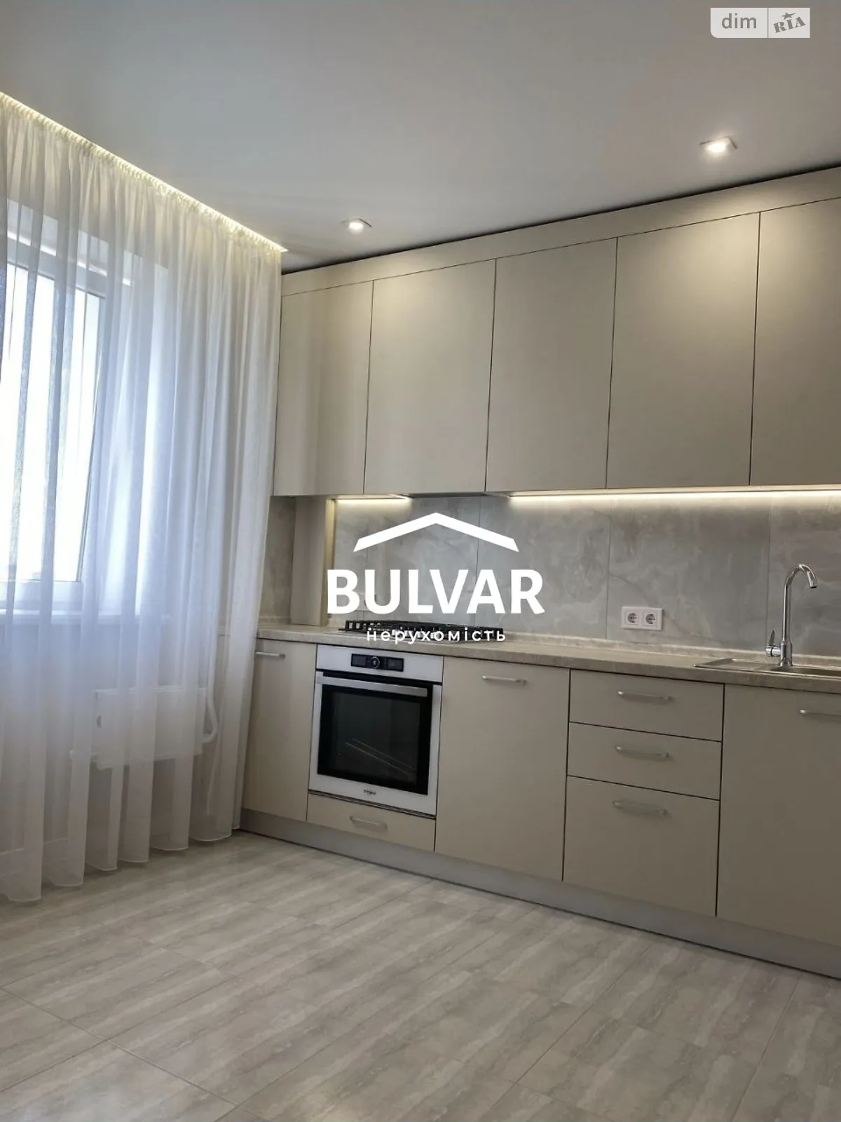 Продается 2-комнатная квартира 70 кв. м в Харькове, ул. Професора Отамановского(Коломенская), 25 - фото 1