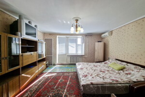 Продаж квартири, Одеса, р‑н. Молдаванка, Косвена вулиця