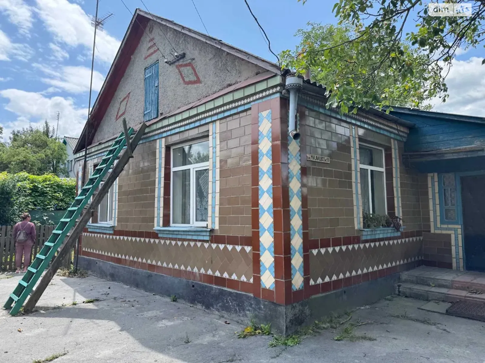 Продается одноэтажный дом 96 кв. м с мансардой, цена: 31900 $ - фото 1
