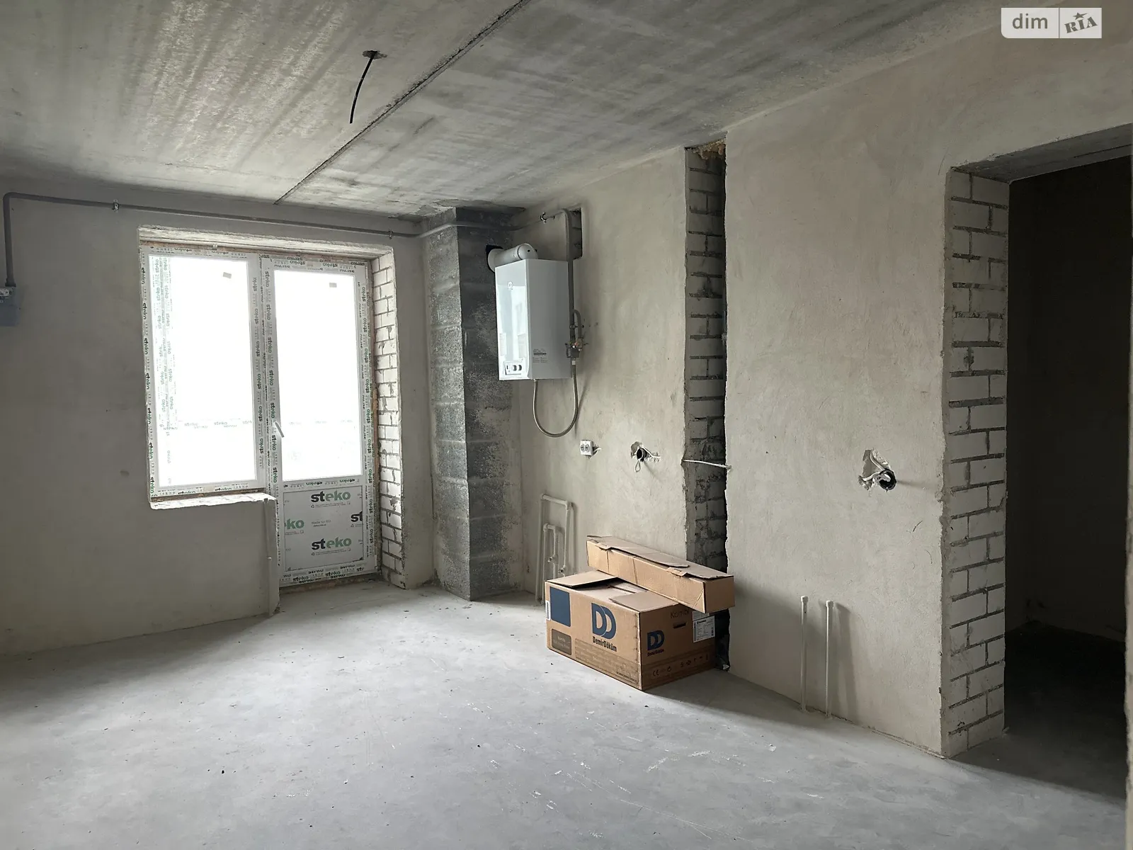 Продается 3-комнатная квартира 92 кв. м в Чернигове, ул. Волковича, 23А - фото 1