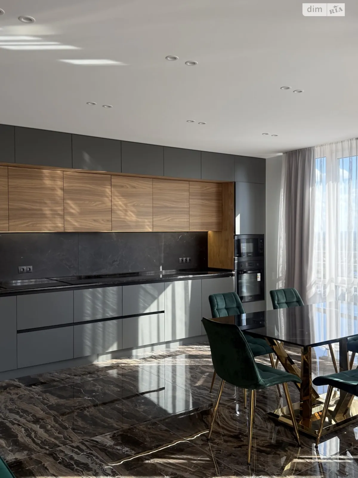 Продается 3-комнатная квартира 84.1 кв. м в Киеве, наб. Днепровская, 18А - фото 1