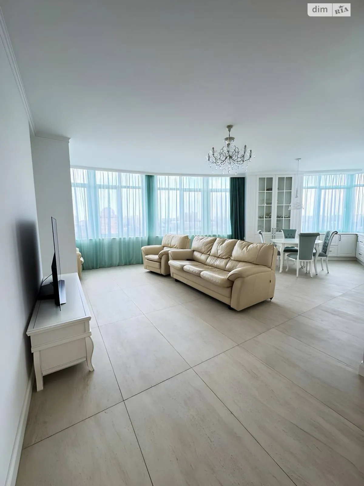 Продается 3-комнатная квартира 101.6 кв. м в Днепре, ул. Исполкомовская, 24Б - фото 1