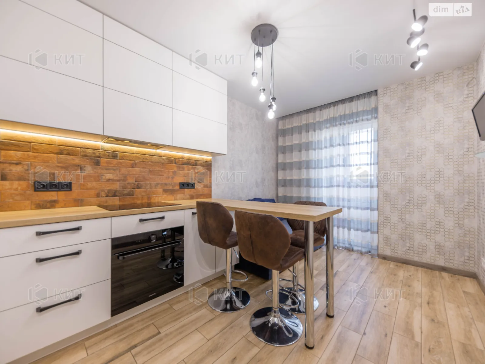 Продается 1-комнатная квартира 53.7 кв. м в Песочине, ул. Европейская(Кушнарёва), 1А - фото 1