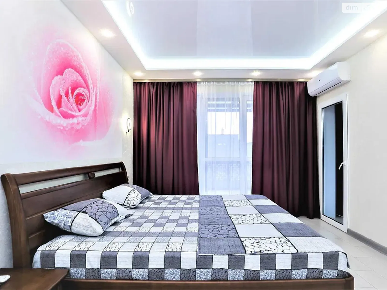 Сдается в аренду 1-комнатная квартира 52 кв. м в Киеве, ул. Митрополита Василия Липковского(Урицкого), 16А - фото 1