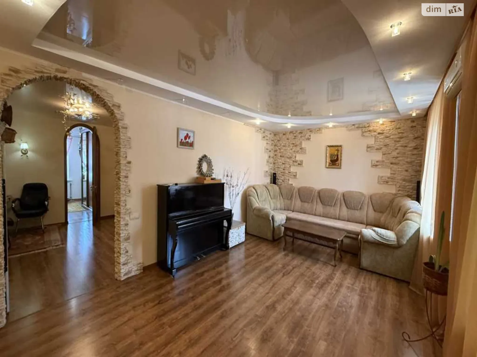 Продается 3-комнатная квартира 119.7 кв. м в Полтаве, цена: 72500 $ - фото 1