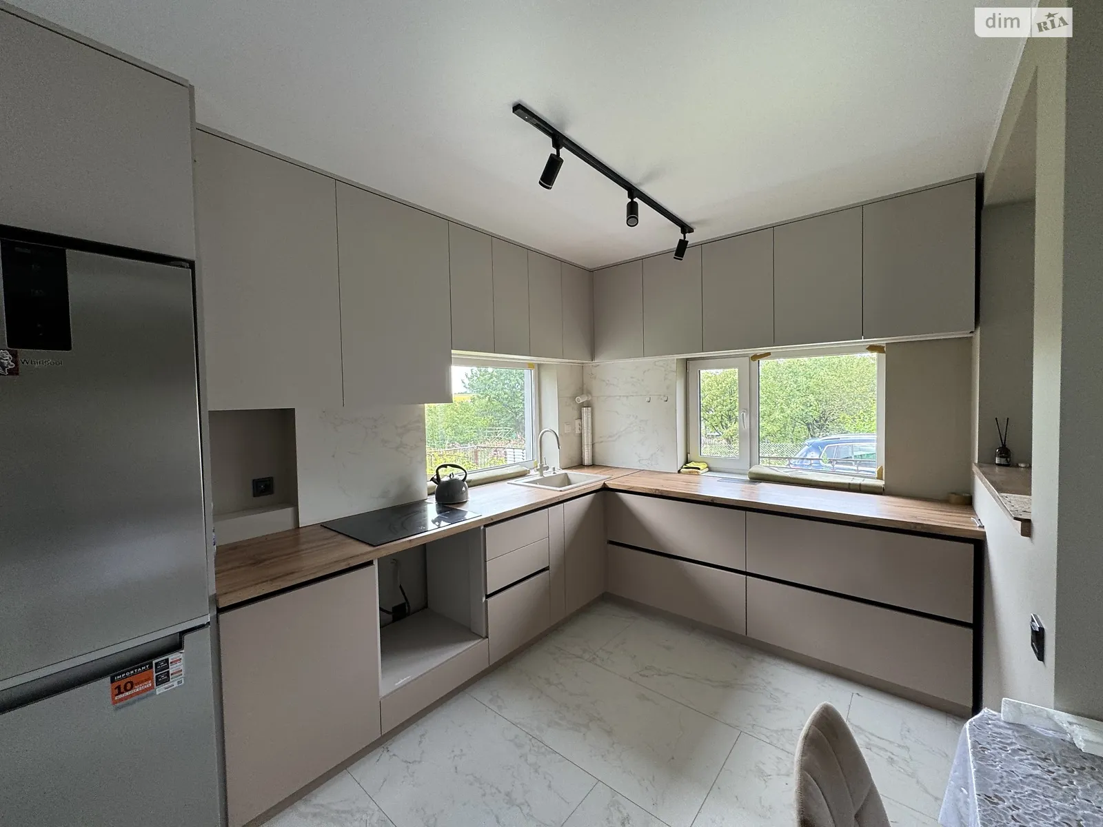 Продается дом на 2 этажа 67 кв. м с балконом, цена: 68000 $ - фото 1