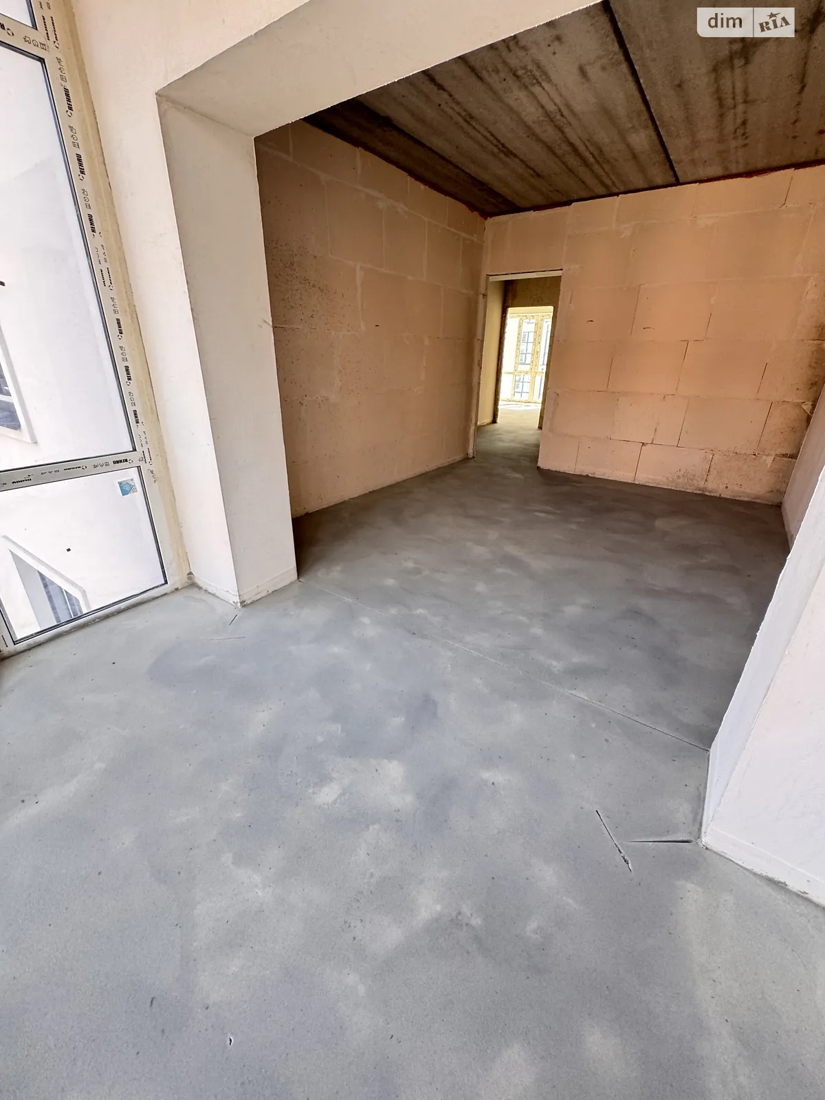 Продається 3-кімнатна квартира 85 кв. м у Ірпені, вул. Затишна, 8 - фото 1