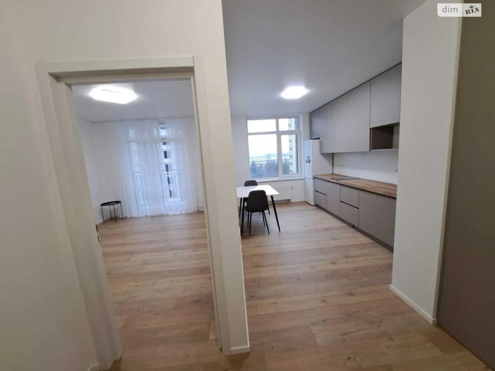 Продается 1-комнатная квартира 40.9 кв. м в Киеве, ул. Академика Заболотного, 148В корпус 1 - фото 1