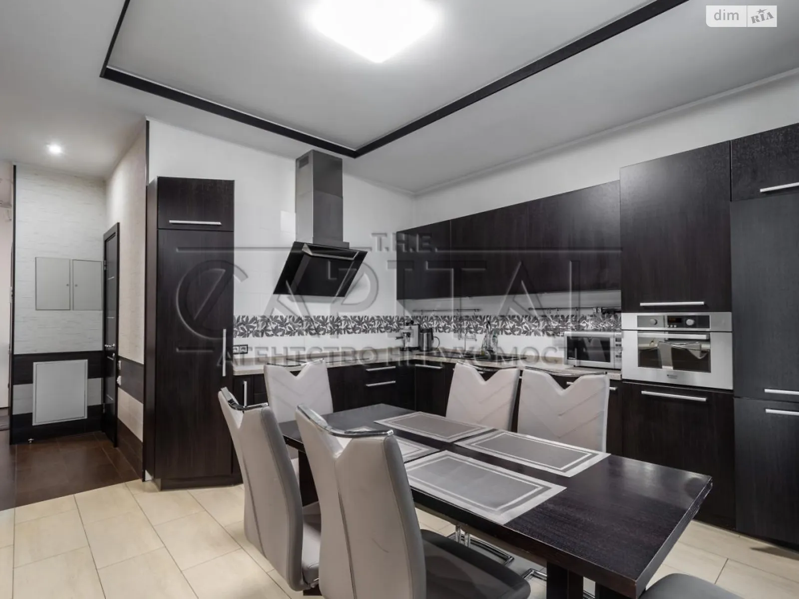 Сдается в аренду 4-комнатная квартира 150 кв. м в Киеве, ул. Андрея Верхогляда(Драгомирова), 14 - фото 1