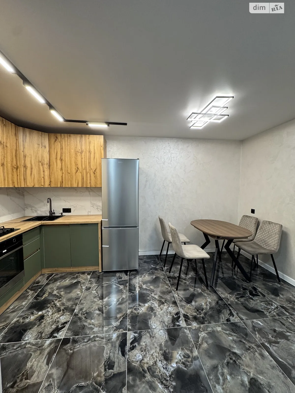 2-комнатная квартира 55 кв. м в Тернополе, ул. Смакулы, 8 - фото 1