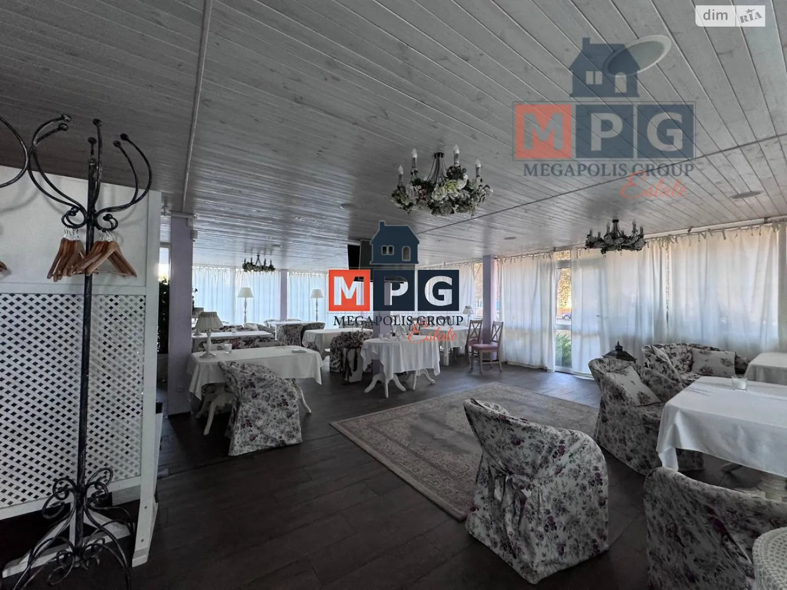 Здається в оренду приміщення вільного призначення 250 кв. м в 1-поверховій будівлі, цена: 1200 $ - фото 1