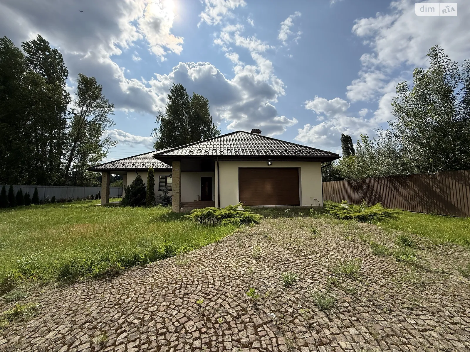 Продается одноэтажный дом 172.7 кв. м с бассейном, цена: 190000 $ - фото 1