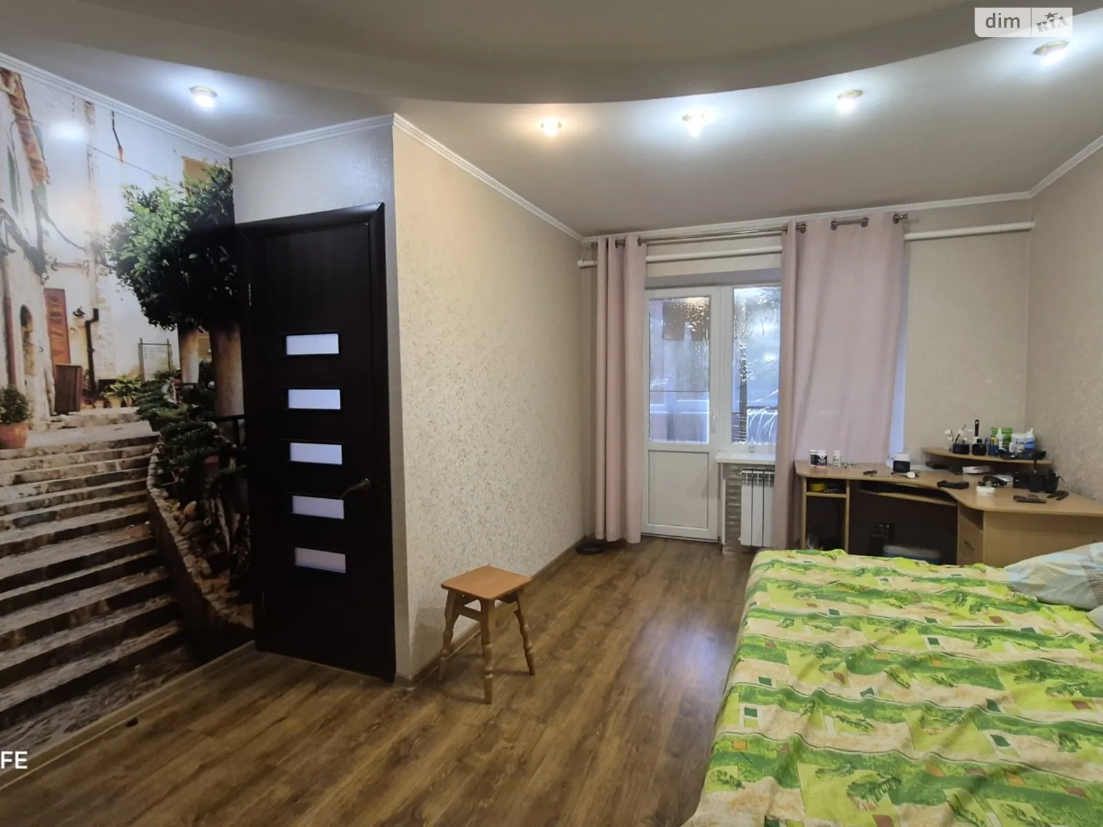 1-комнатная квартира 30.48 кв. м в Запорожье, ул. Сергея Синенко, 63 - фото 1