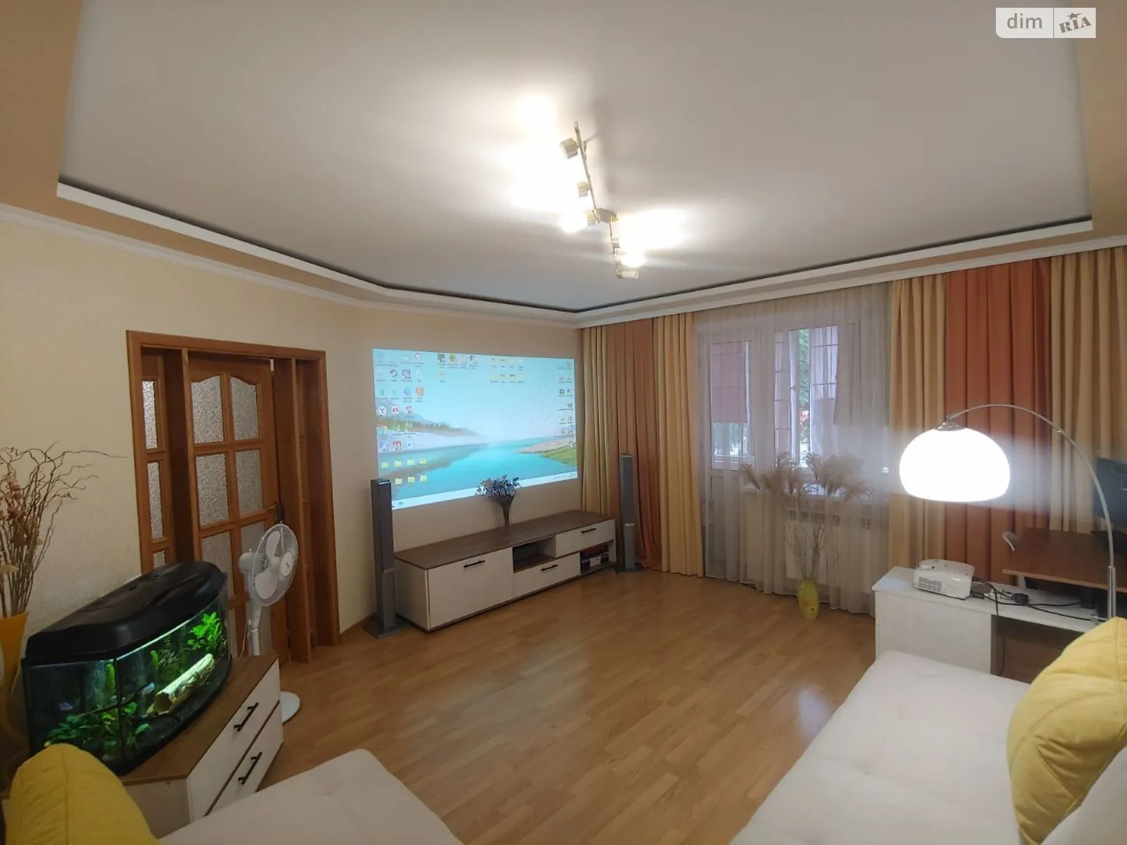 Продается 2-комнатная квартира 76 кв. м в Хмельницком, просп. Мира, 75 - фото 1