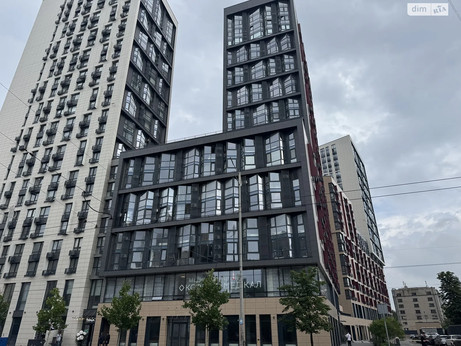 Продається 2-кімнатна квартира 83 кв. м у Києві, вул. Митрополита Василя Липківського(Урицького), 38 - фото 1