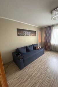 Сниму квартиру в Вышгороде долгосрочно