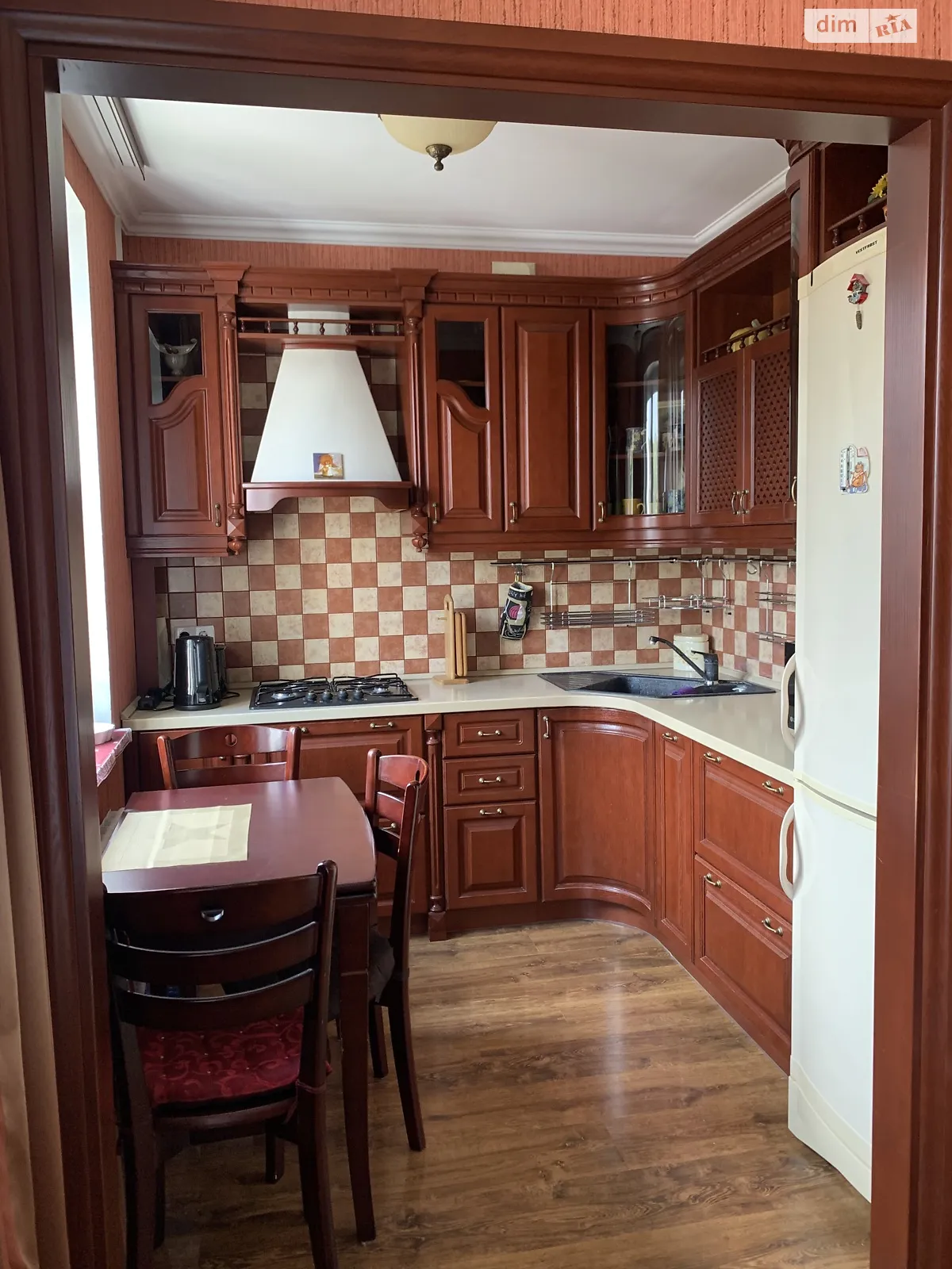 Здається в оренду 2-кімнатна квартира 57 кв. м у Києві, вул. Уманська, 41 - фото 1