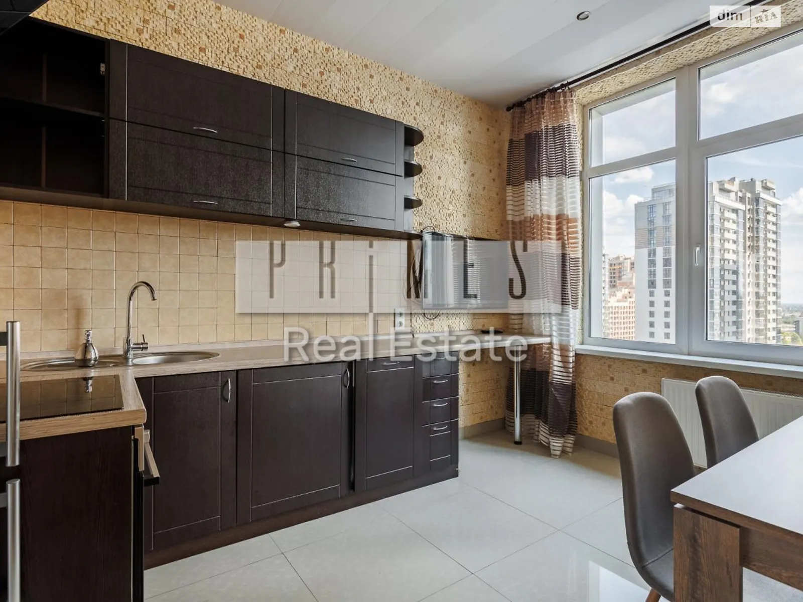 Сдается в аренду 1-комнатная квартира 50 кв. м в Киеве, ул. Андрея Верхогляда(Драгомирова), 20 - фото 1