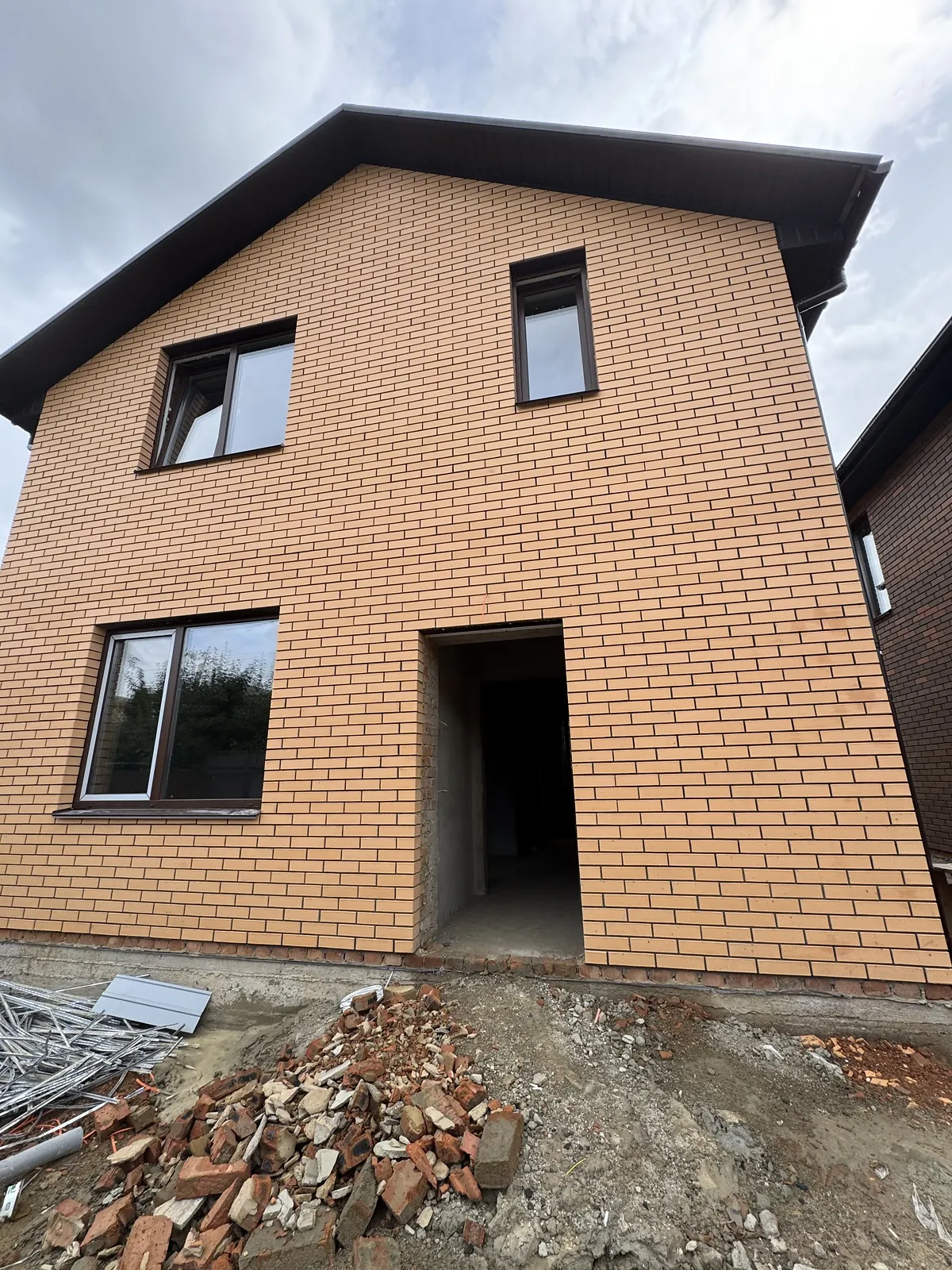 Продается дом на 2 этажа 90 кв. м с террасой, цена: 95000 $ - фото 1