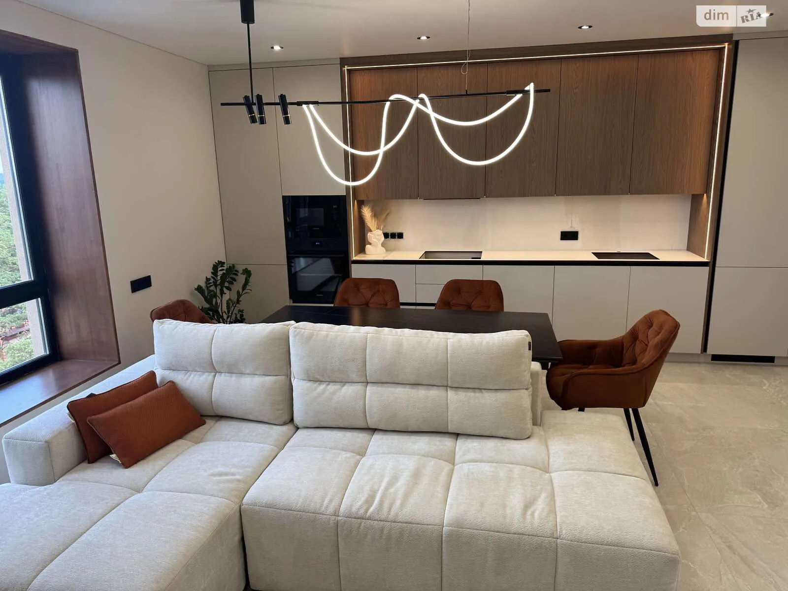 Продается 2-комнатная квартира 64.1 кв. м в Ирпене, ул. Василия Стуса(Пушкинская), 27 - фото 1