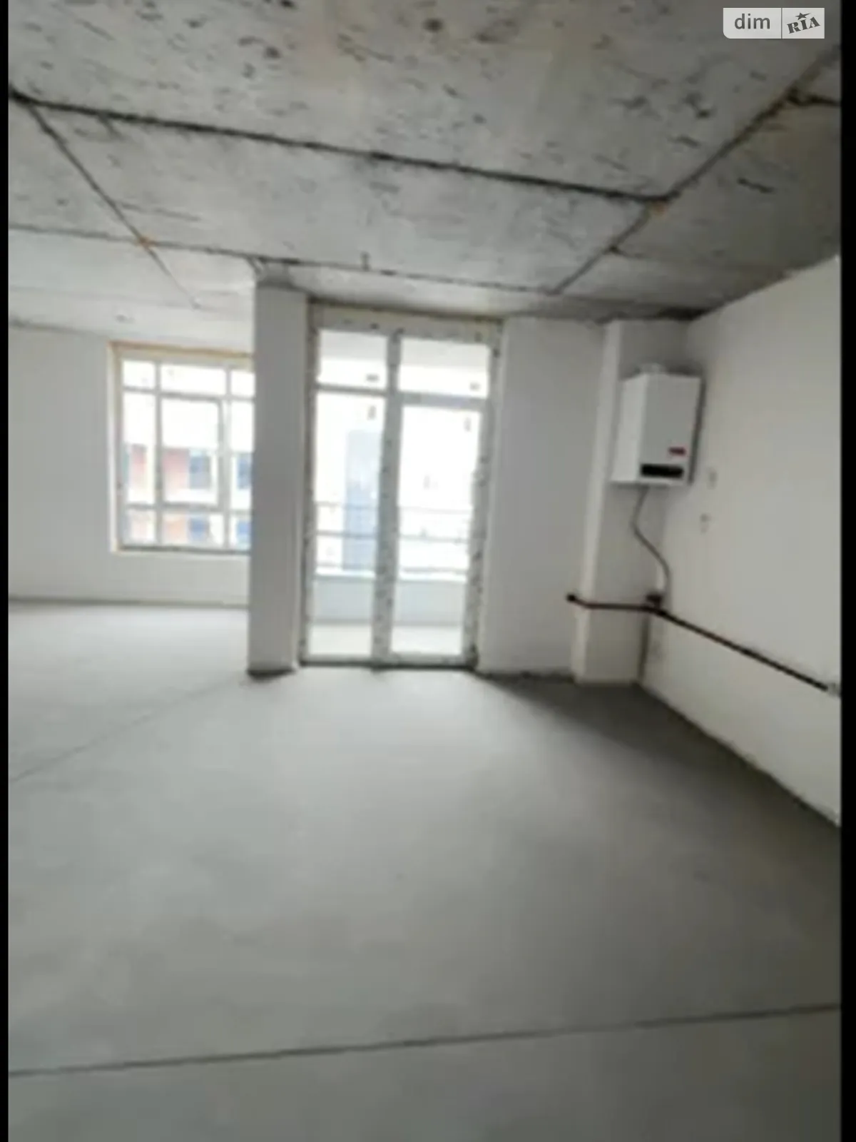 Продається 2-кімнатна квартира 86 кв. м у Ірпені, вул. Ольги Кобилянської(Достоєвського), 1В/26 - фото 1