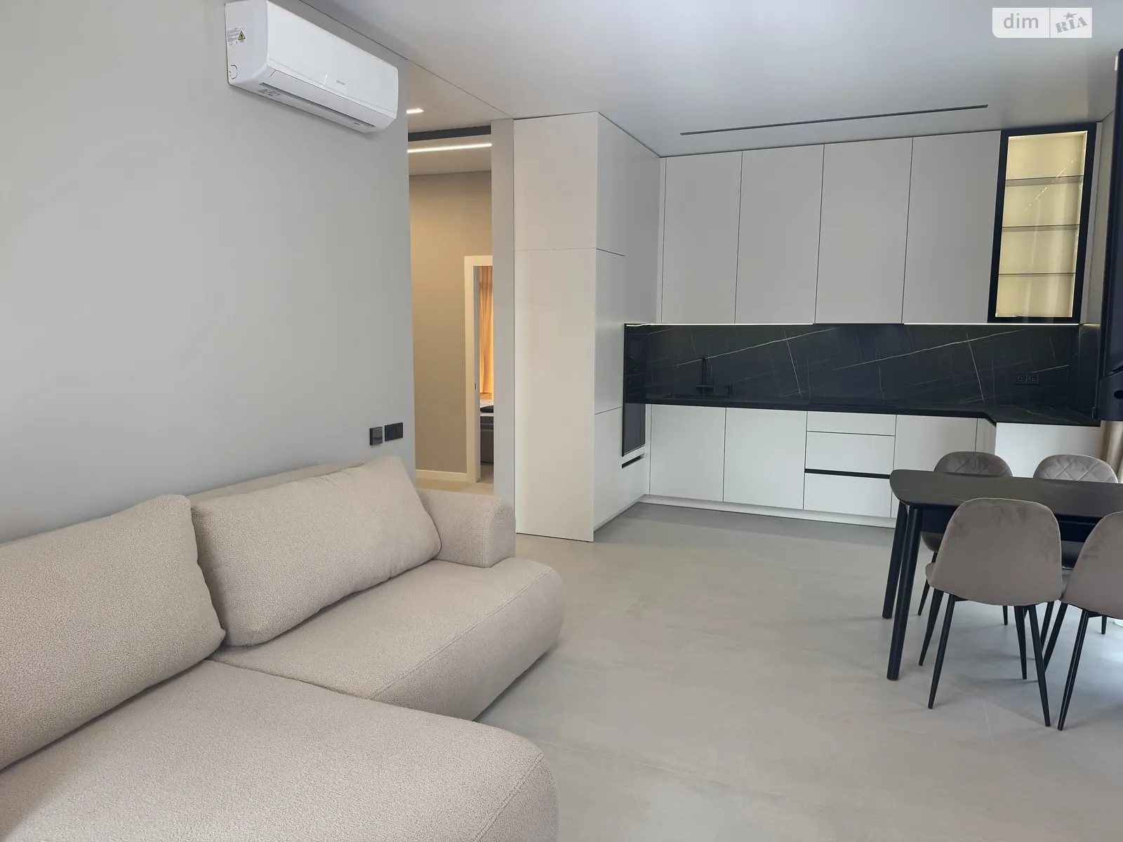 Сдается в аренду 2-комнатная квартира 90 кв. м в Ужгороде, ул. Николая Бобяка, 1Б - фото 1