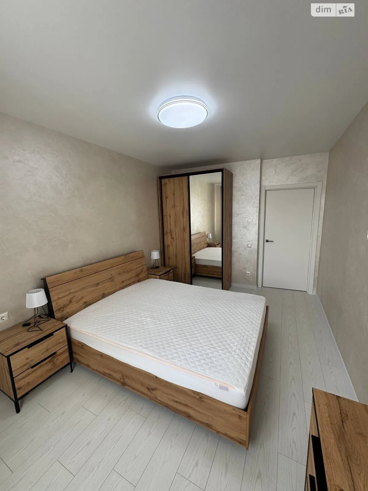 Сдается в аренду 1-комнатная квартира 42 кв. м в Трускавце, цена: 15000 грн - фото 1