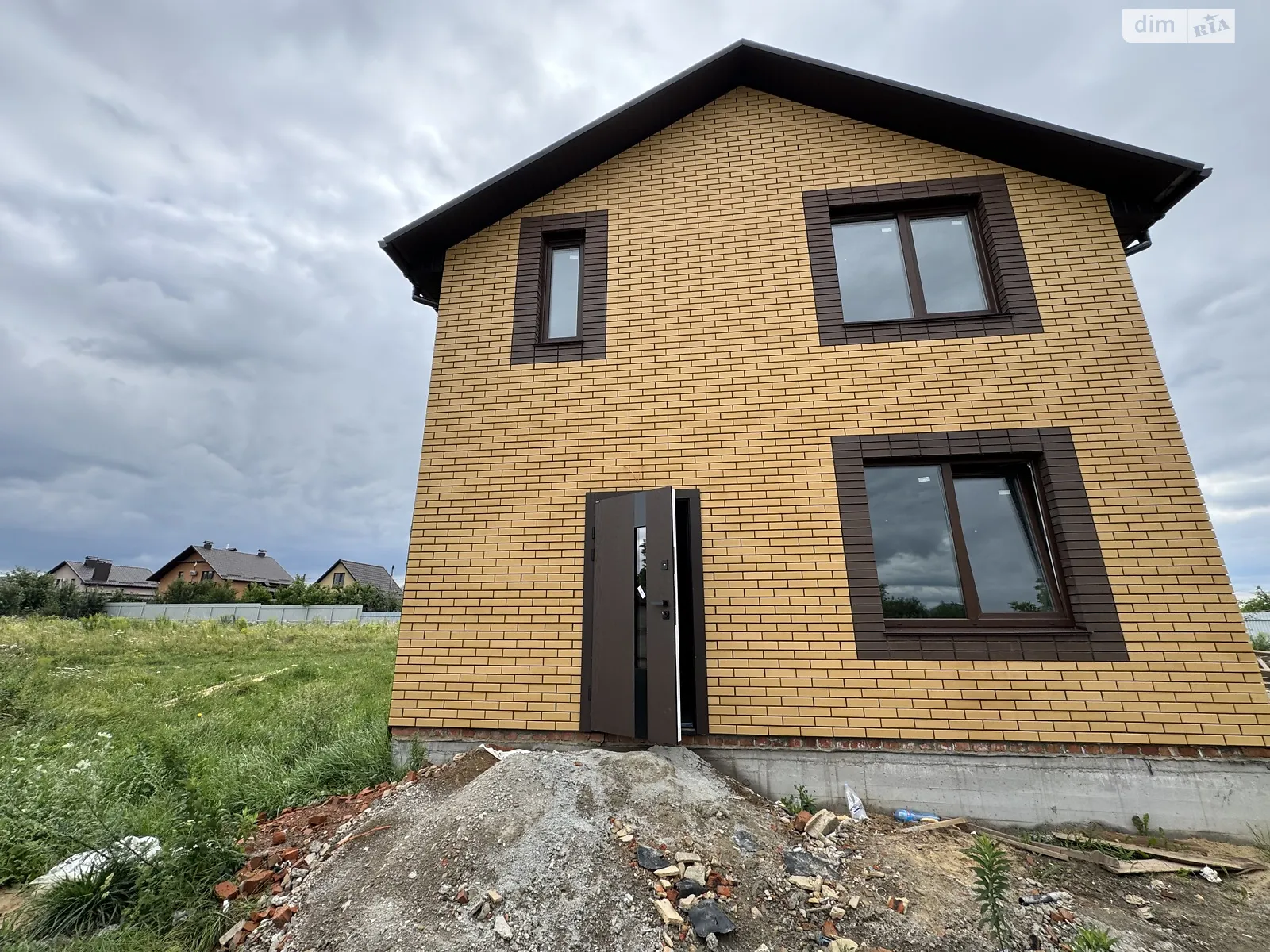 Продается дом на 2 этажа 107 кв. м с балконом, цена: 89000 $ - фото 1