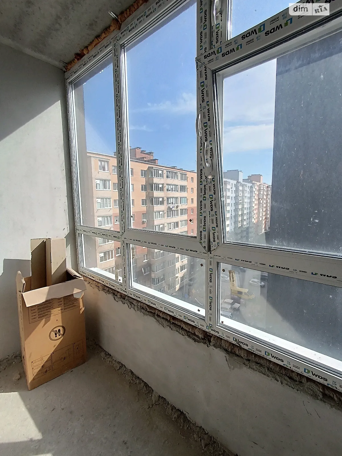Продается 2-комнатная квартира 65.1 кв. м в Хмельницком, ул. Кармелюка, 7/1 - фото 1