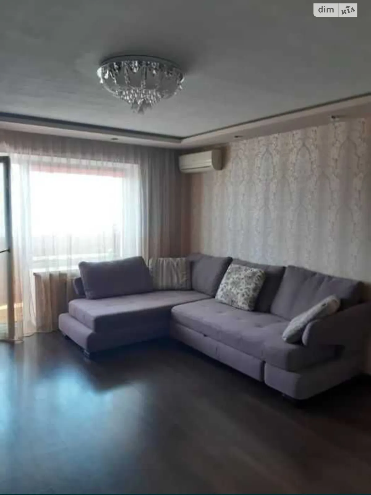 Продается 1-комнатная квартира 57 кв. м в Днепре, ул. Большая Диивська, 24А - фото 1