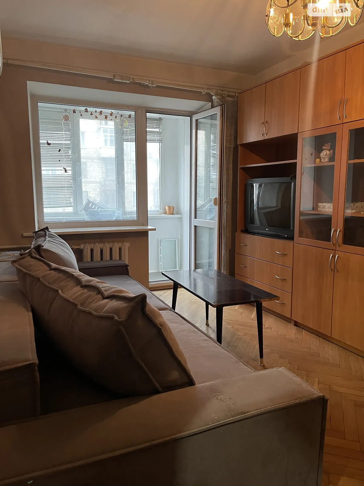 Продается 2-комнатная квартира 42.3 кв. м в Киеве, ул. Большая Васильковская, 131 - фото 1