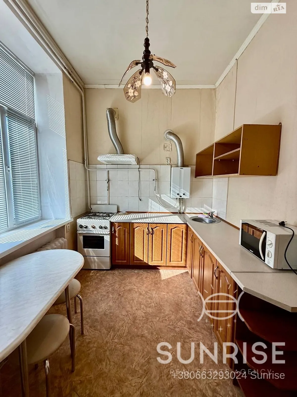 Продается 2-комнатная квартира 64 кв. м в, цена: 29000 $ - фото 1