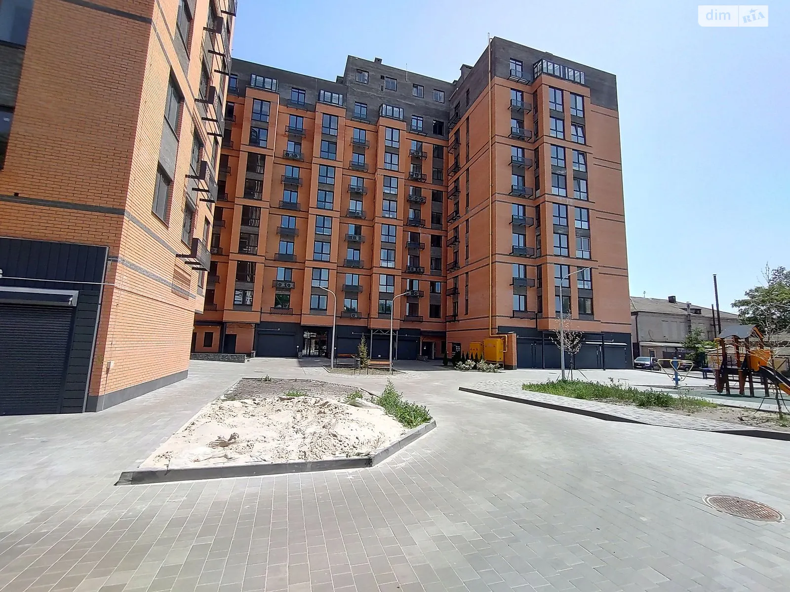 Продается 3-комнатная квартира 73 кв. м в Днепре, ул. Евгения Чикаленко(Аржанова), 1 - фото 1